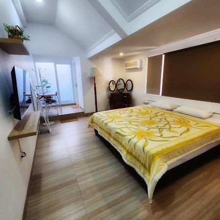 Kulem Gempol Hotel Bandung Bagian luar foto